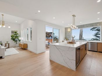 1008 Mirador Terrace