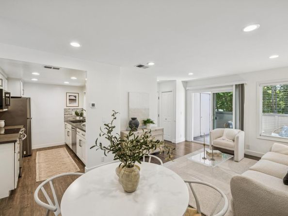 801 California Avenue F, Sunnyvale CA 94086