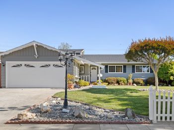 4889 Clarendon Drive