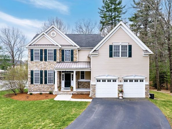 16 York Cir, Walpole MA 02032