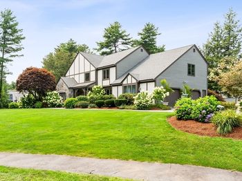 7 Saddle Ridge Road