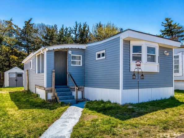 2 Depot St 2, Wareham MA 02538