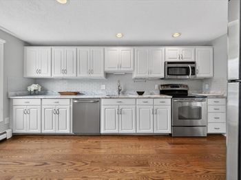 14 Cedarledge Village