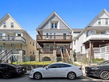 53 Greenbrier St
