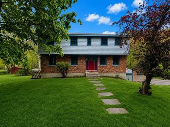 368 Hill Rd
