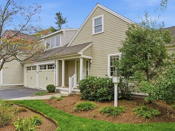 17 Hannah Brook Waye 9, Marshfield MA 02050