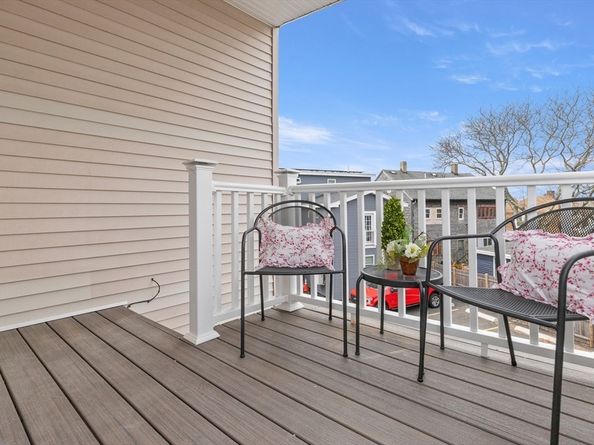 141 Prospect St B, Gloucester MA 01930
