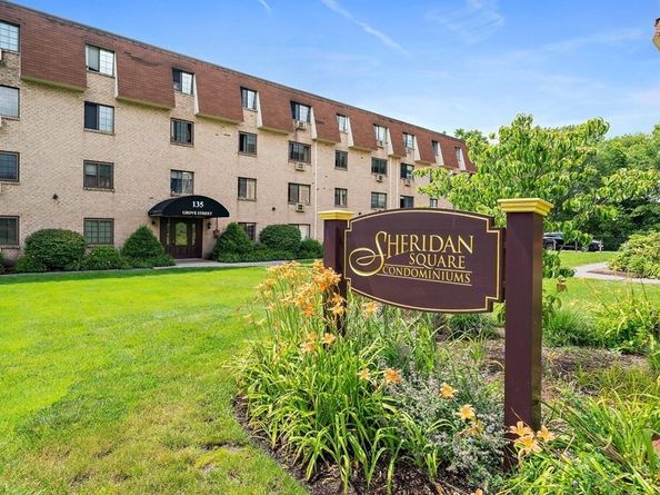 135 Grove Street 111, Rockland MA 02370