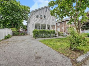 178-180 Brookside Pkwy