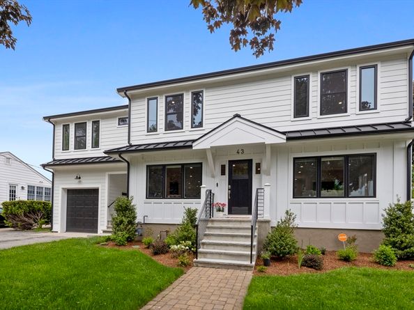 43 Upham St, Newton MA 02465