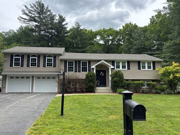 7 Parsons Lane, Billerica MA 01821