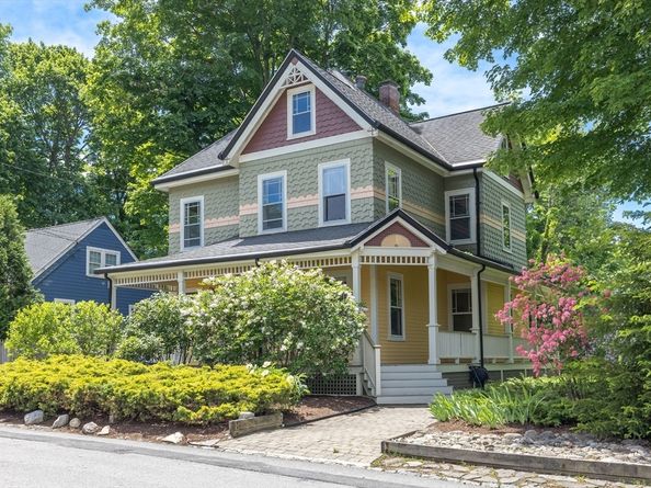 9 Spring Hill Road, Boston MA 02136