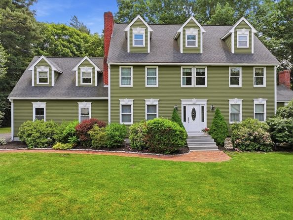 30 Knollwood Drive, Charlton MA 01507