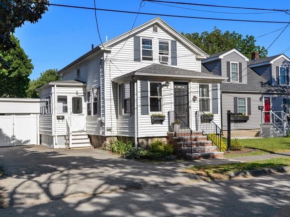 12 Johnson Ave, Peabody MA 01960