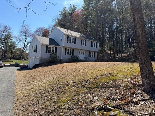 485 Hartford Ave, Uxbridge MA 01569