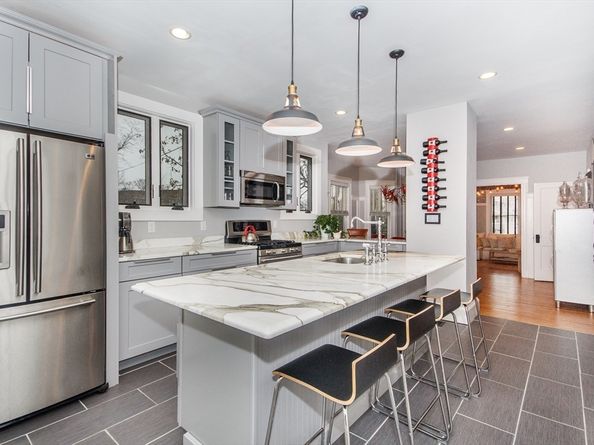 584 Centre Street, Boston MA 01230