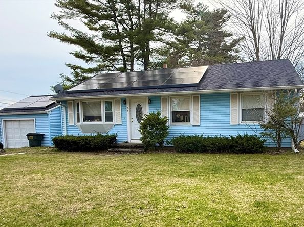 35 New Boston Rd, Sturbridge MA 01566