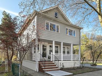 38 Lafayette St