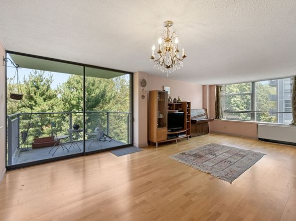 80 Park St 55, Brookline MA 02446