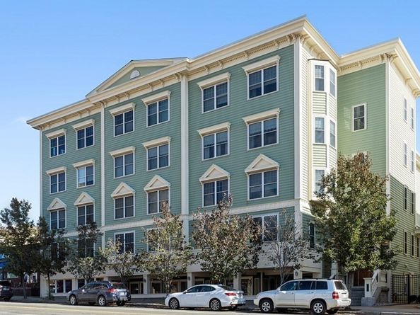 426 Main St 205, Stoneham MA 02180