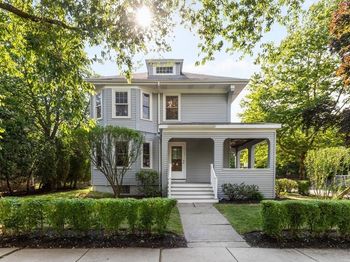 9 Spruce St