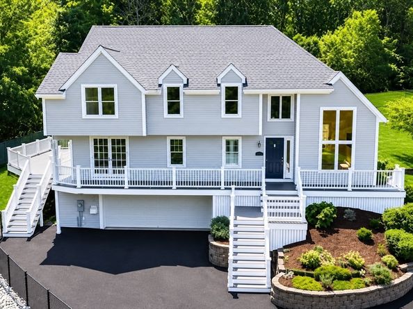 189 Union St, Hingham MA 02043