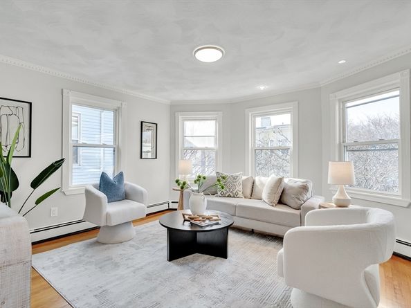 70 Day St 3, Boston MA 02130