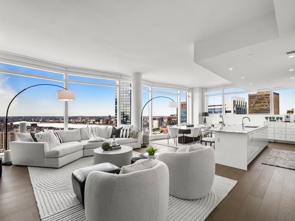 240 Devonshire St 3701, Boston MA 02110