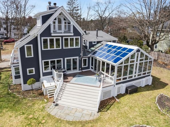 30 S River St, Wellesley MA 02482