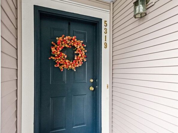 5319 S 236th Street 6, Kent WA 98032