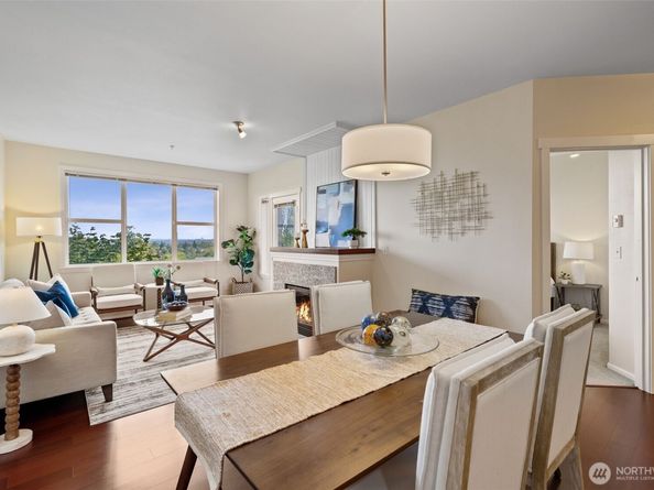 2960 SW Raymond Street 204, Seattle WA 98126