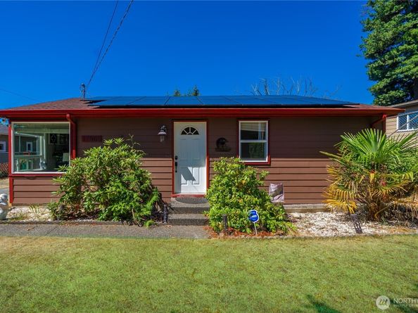 17563 12th Avenue NE, Shoreline WA 98155