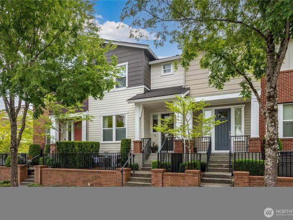 1257 NE Park Drive 46, Issaquah WA 98029