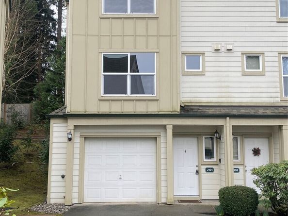 1600 121st Street SE J101, Everett WA 98208