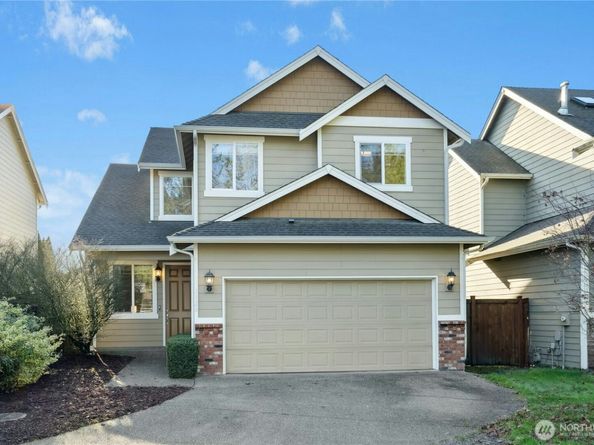 1126 204th Place SW, Lynnwood WA 98036