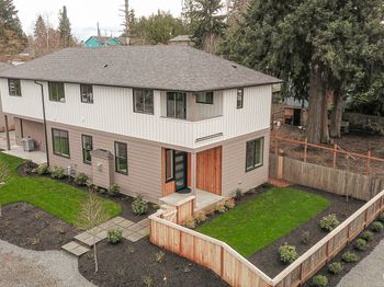 10202 44th Avenue SW