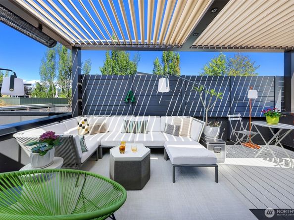 1117 34th Avenue B, Seattle WA 98122