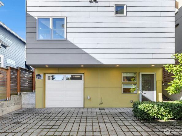 4411 Meridian Avenue N, Seattle WA 98103