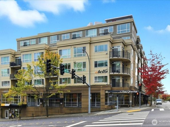 300 110th Avenue NE 412, Bellevue WA 98004