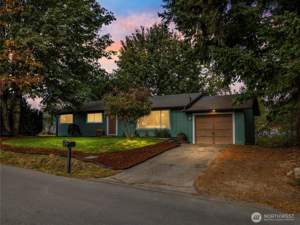 1603 169th Place SW, Lynnwood WA 98037