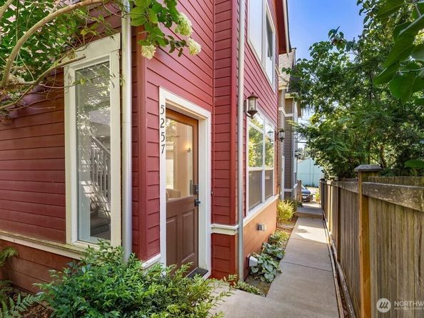 5257 23rd Avenue SW, Seattle WA 98106