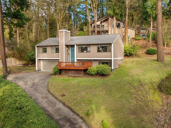 17304 143rd Place NE, Woodinville WA 98072