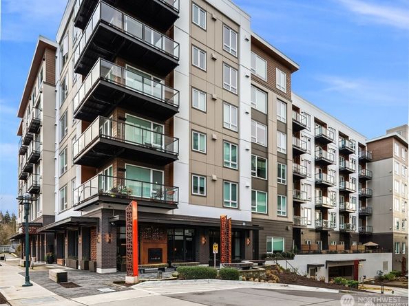 11903 NE 128th Street 205, Kirkland WA 98034