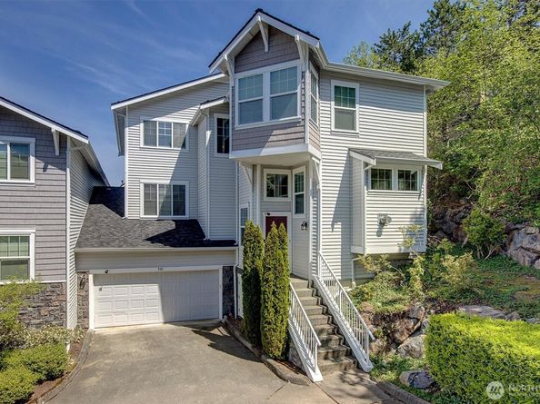 1601 NE Katsura Street 501, Issaquah WA 98029