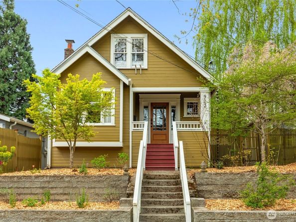 923 26th Avenue S, Seattle WA 98144