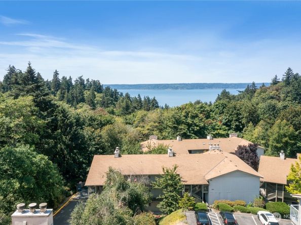 13235 12th Avenue SW 733, Burien WA 98146