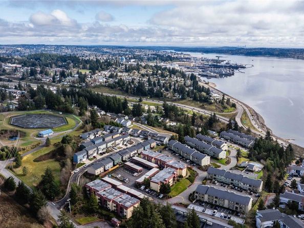 1760 W Sunn Fjord Lane F105, Bremerton WA 98312