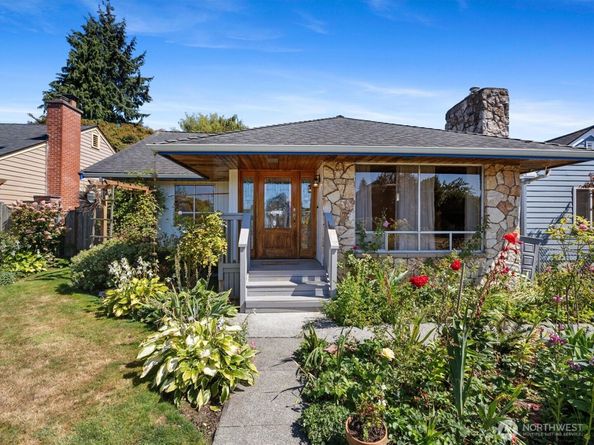 1035 Oakes Ave, Everett WA 98201