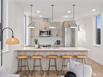 945 NW 61st Street