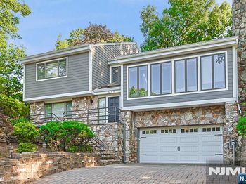 570 Grandview Terrace